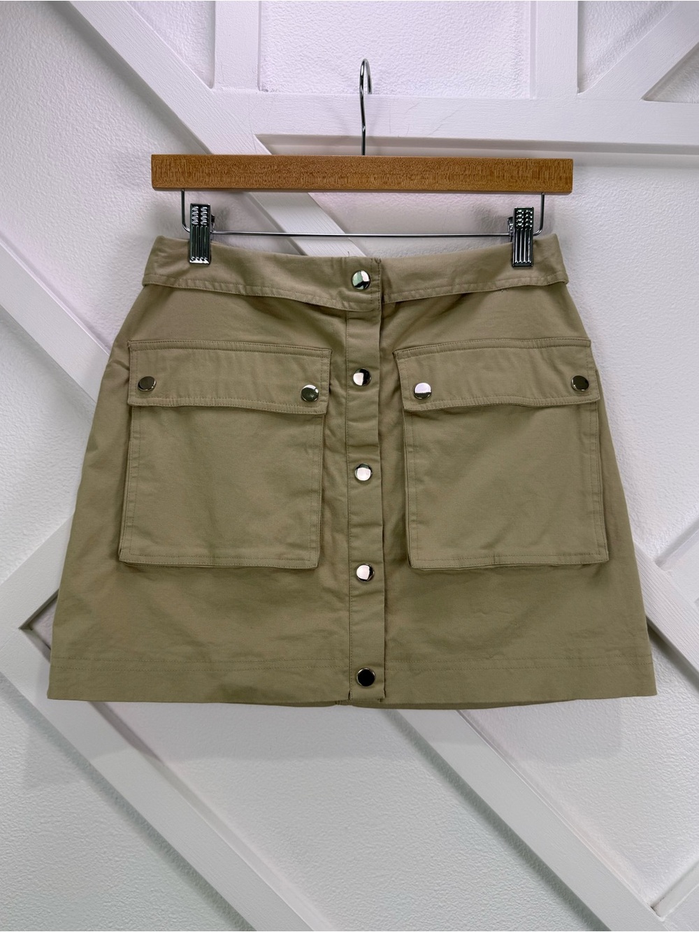 Avec Les Filles Khaki Utility Cargo Mini Skirt Snap Front Pockets Size Small